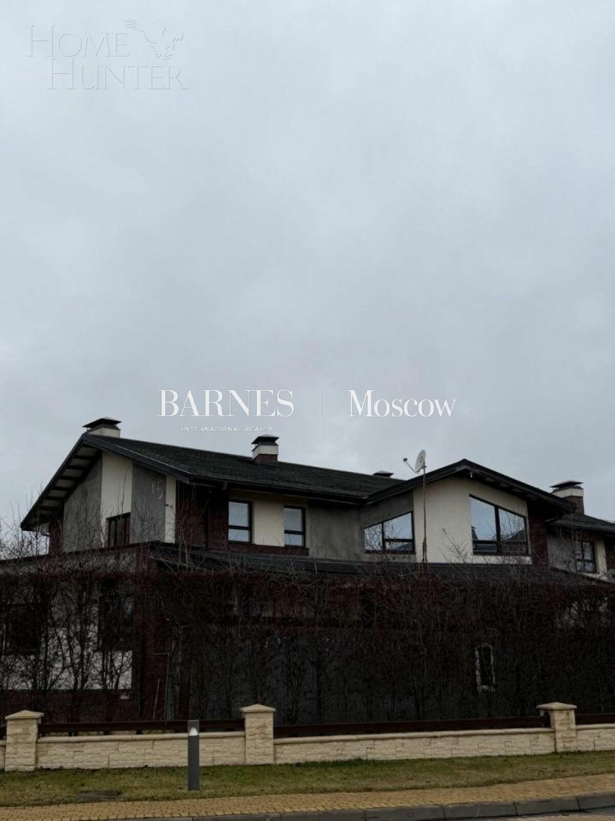 2-этажный коттедж 825 м² без отделки