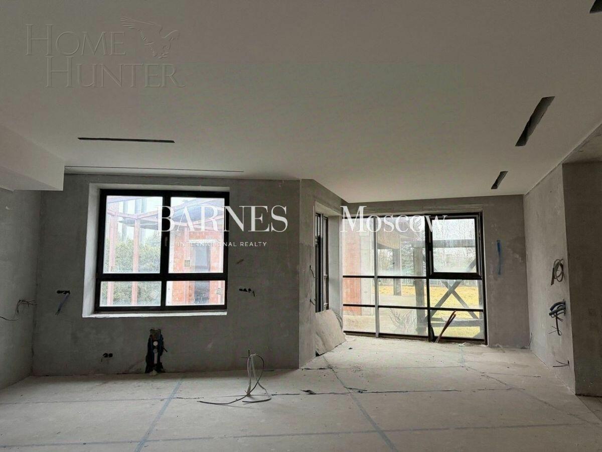 2-этажный коттедж 825 м² без отделки