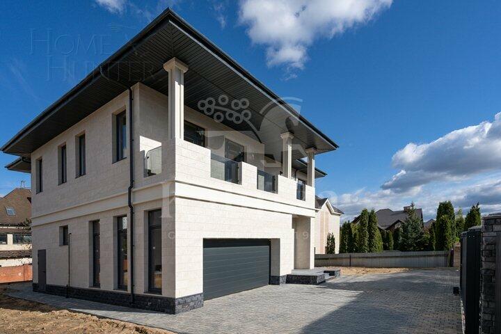 2-этажный коттедж 390 м² без отделки