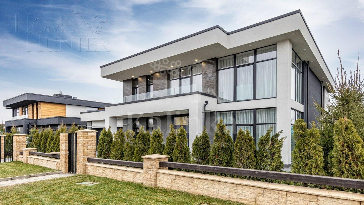 2-этажный коттедж 437.2 м² с отделкой