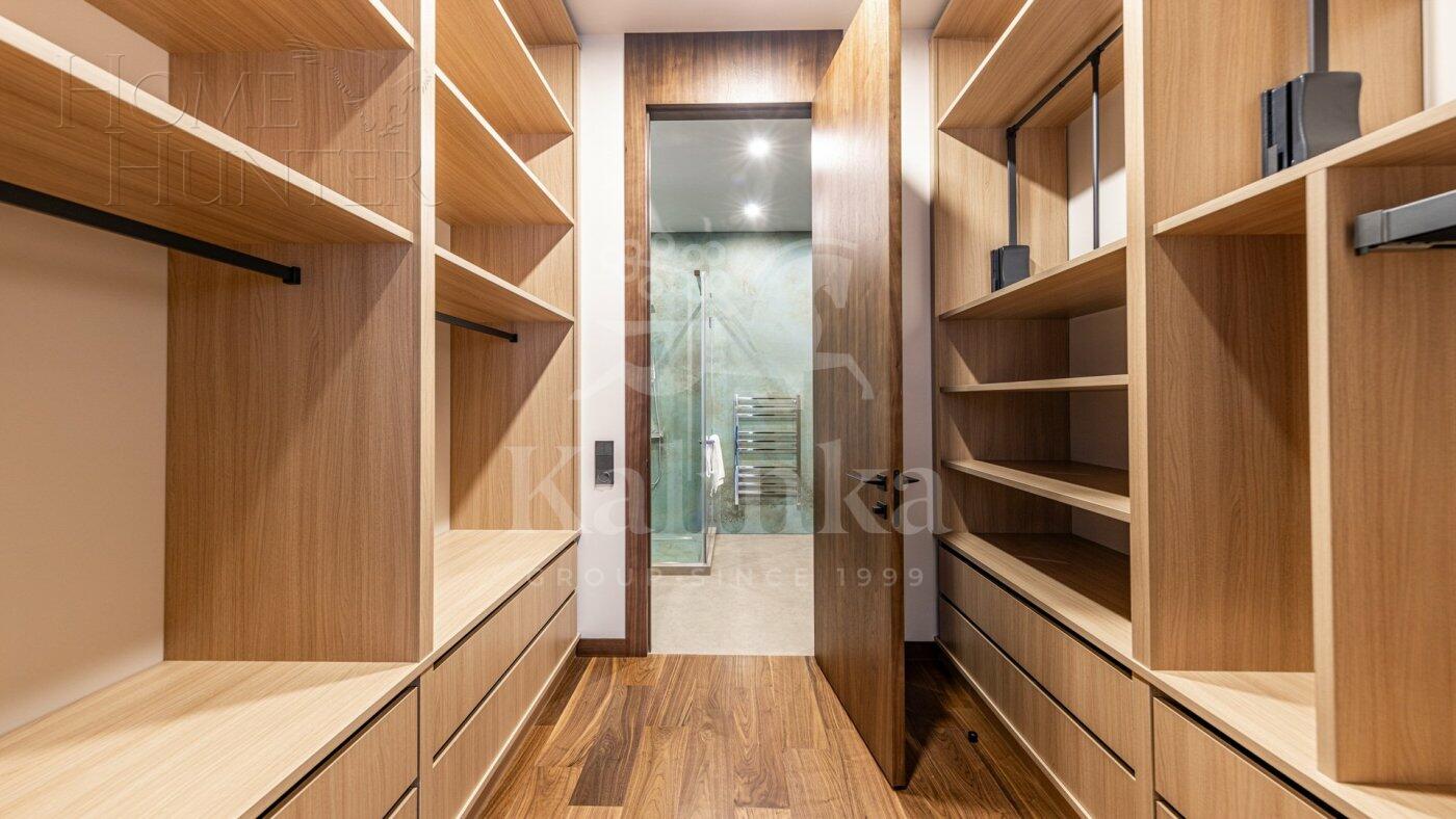 2-этажный коттедж 437.2 м² с отделкой