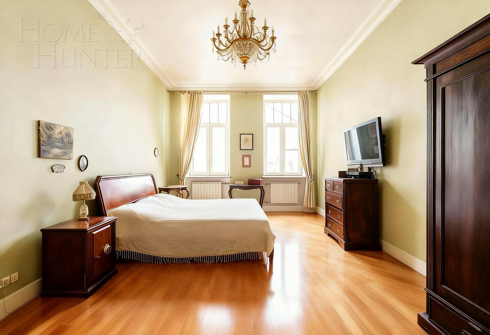 4-КОМН. КВАРТИРА С ОТДЕЛКОЙ 135 М² НА 4 ЭТАЖЕ