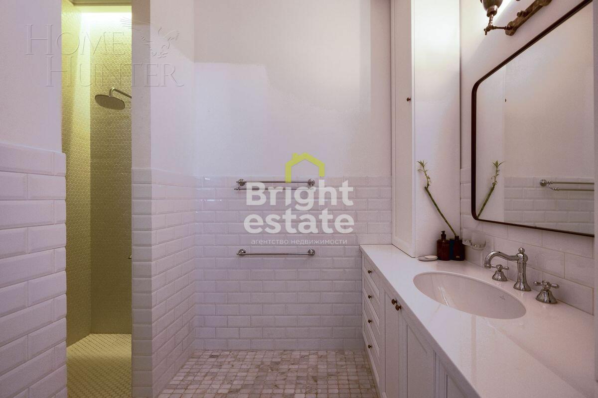 4-КОМН. КВАРТИРА С ОТДЕЛКОЙ 154 М² НА 2 ЭТАЖЕ