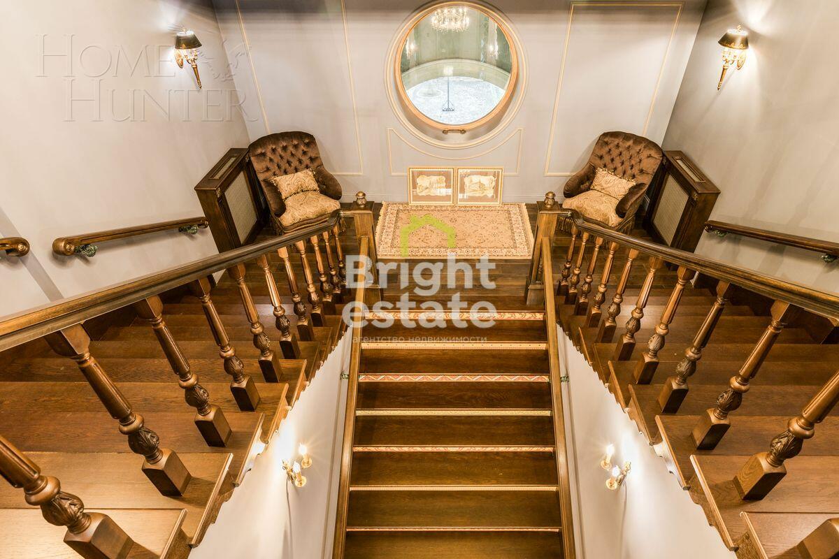 2-этажный коттедж 1 500 м² с отделкой