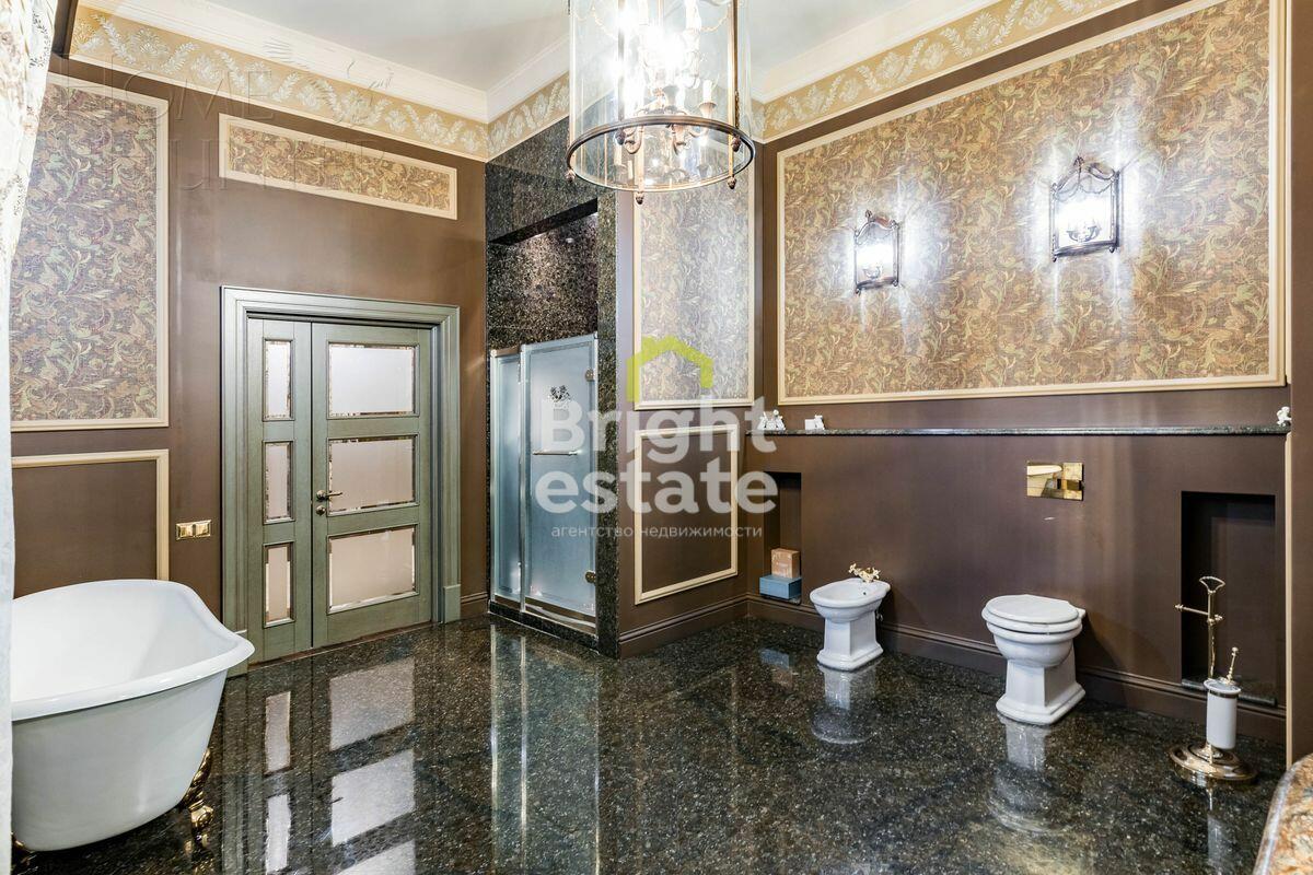 2-этажный коттедж 1 500 м² с отделкой