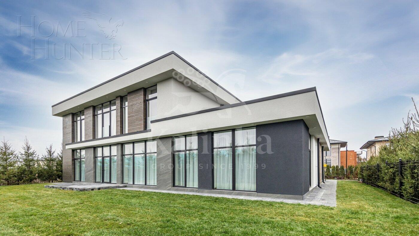 2-этажный коттедж 437.2 м² с отделкой