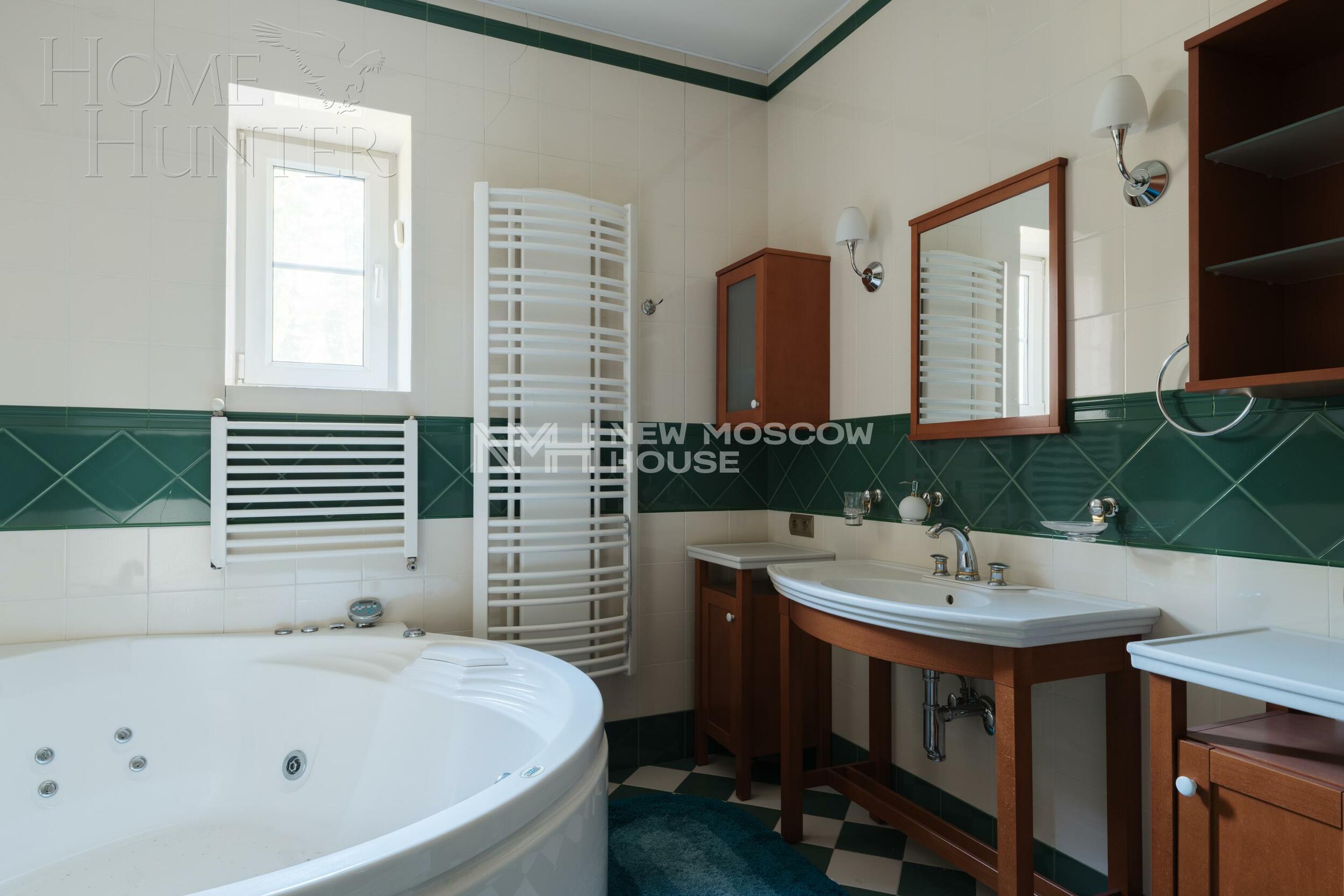 2-этажный коттедж 550 м² с отделкой