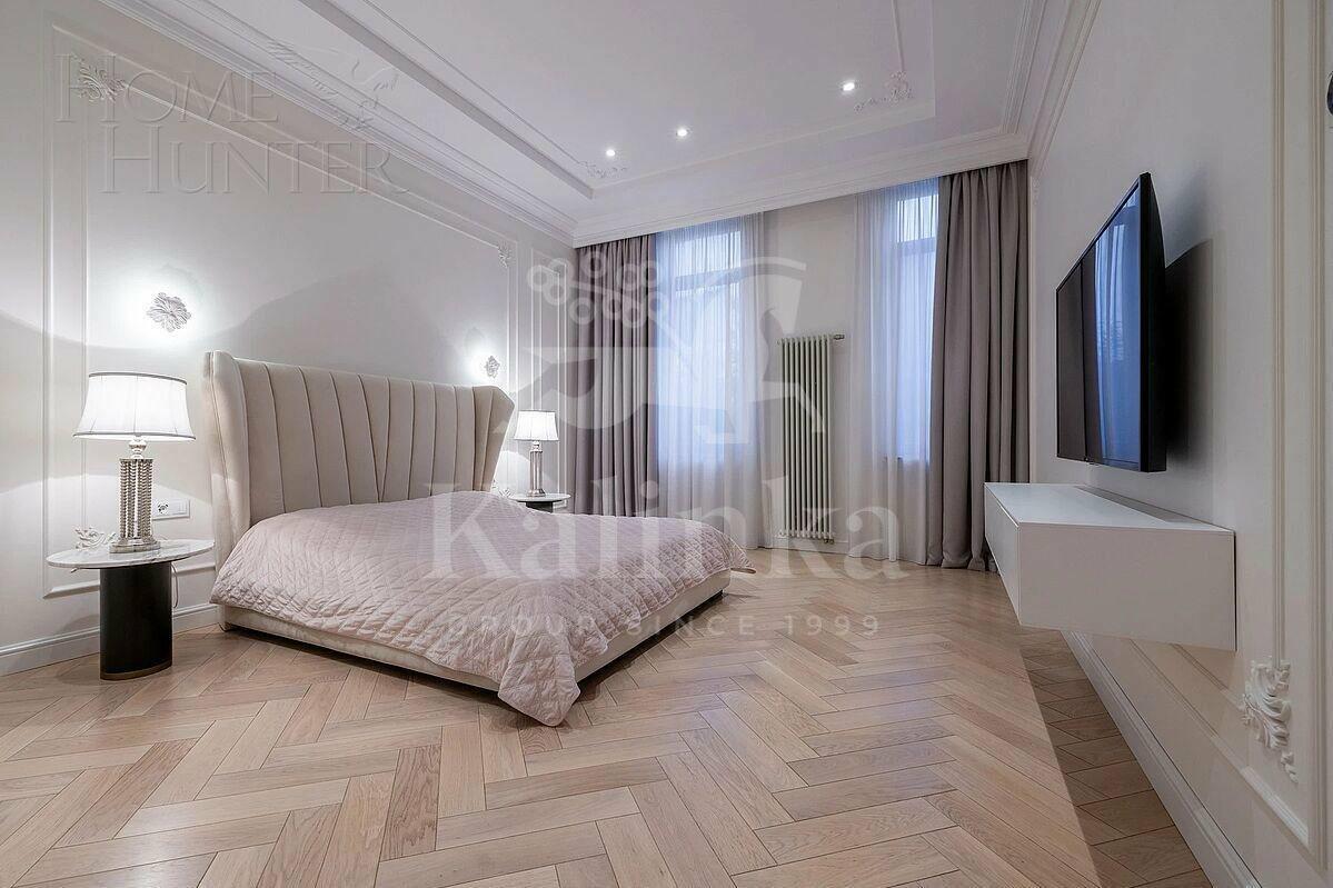 2-этажный коттедж 850 м² с отделкой