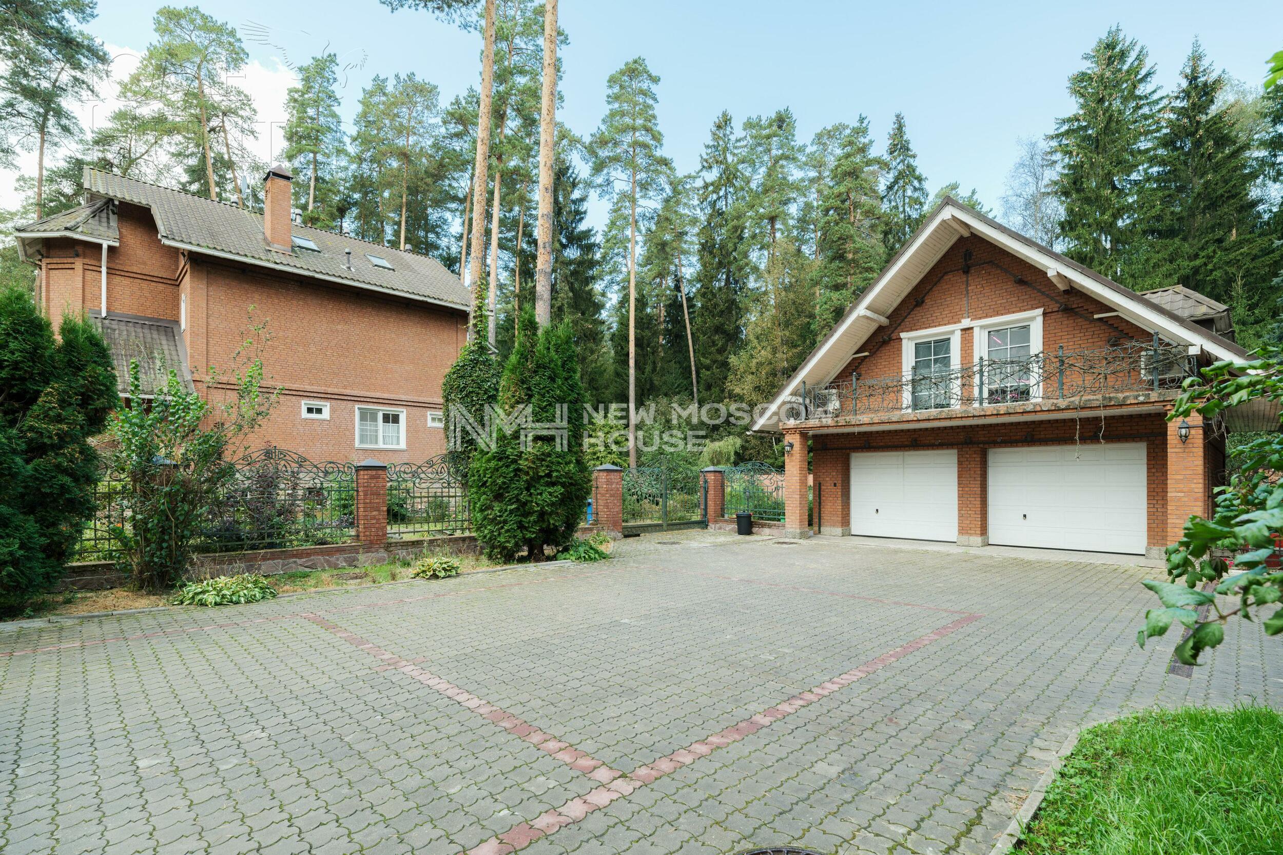 2-этажный коттедж 550 м² с отделкой