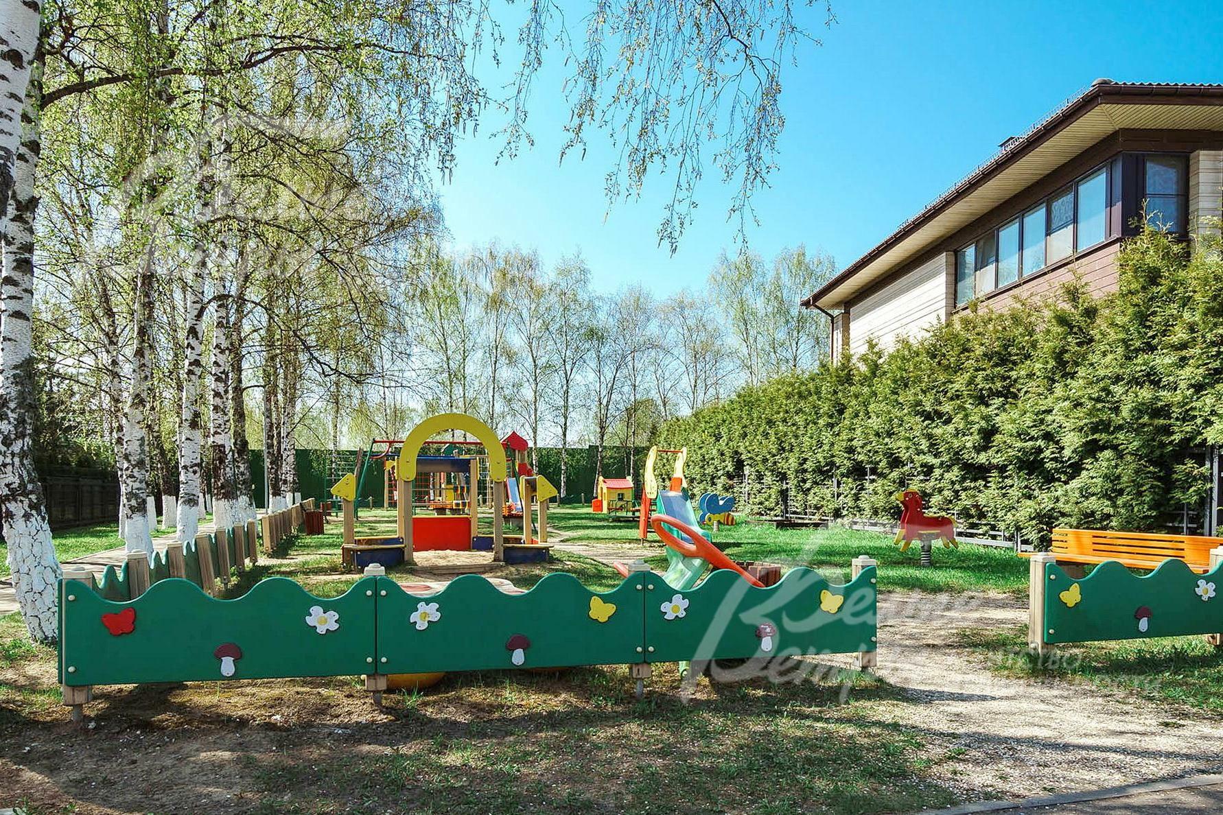 2-этажный коттедж 323 м² с отделкой