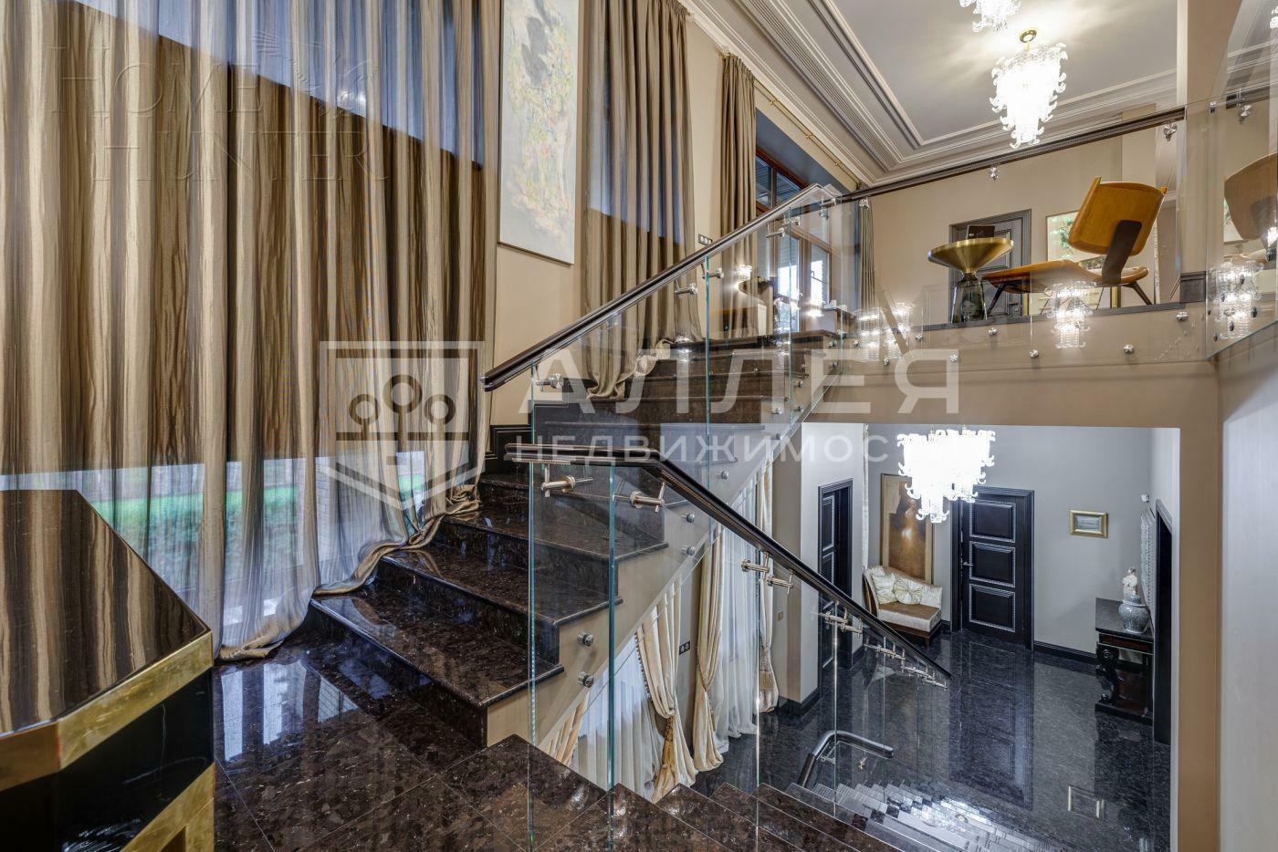 2-этажный коттедж 1 135 м² с отделкой