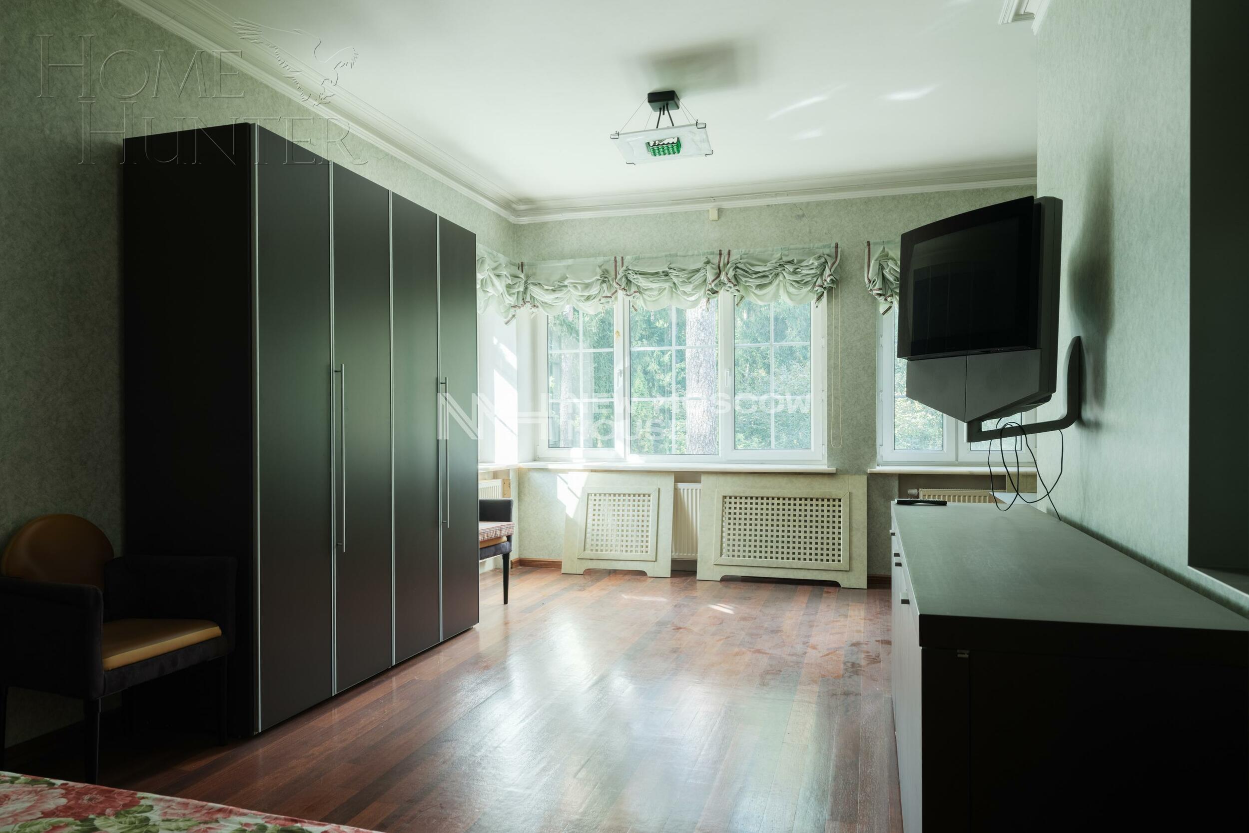 2-этажный коттедж 550 м² с отделкой