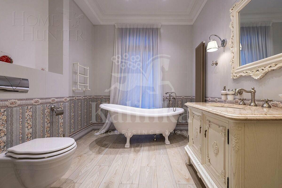 2-этажный коттедж 850 м² с отделкой