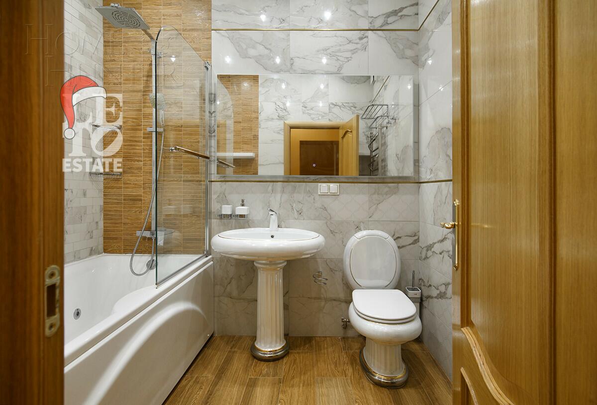 3-этажный коттедж 406 м² с отделкой