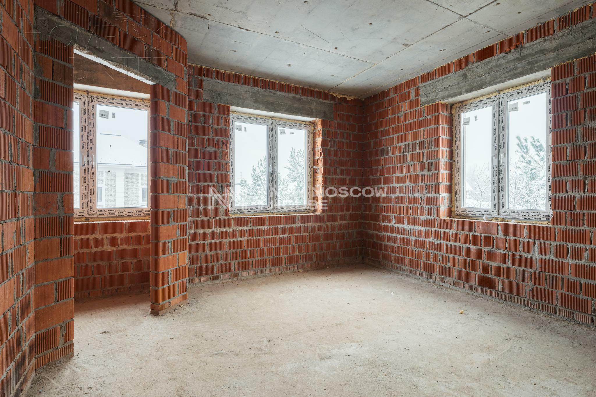 2-этажный коттедж 310 м² без отделки