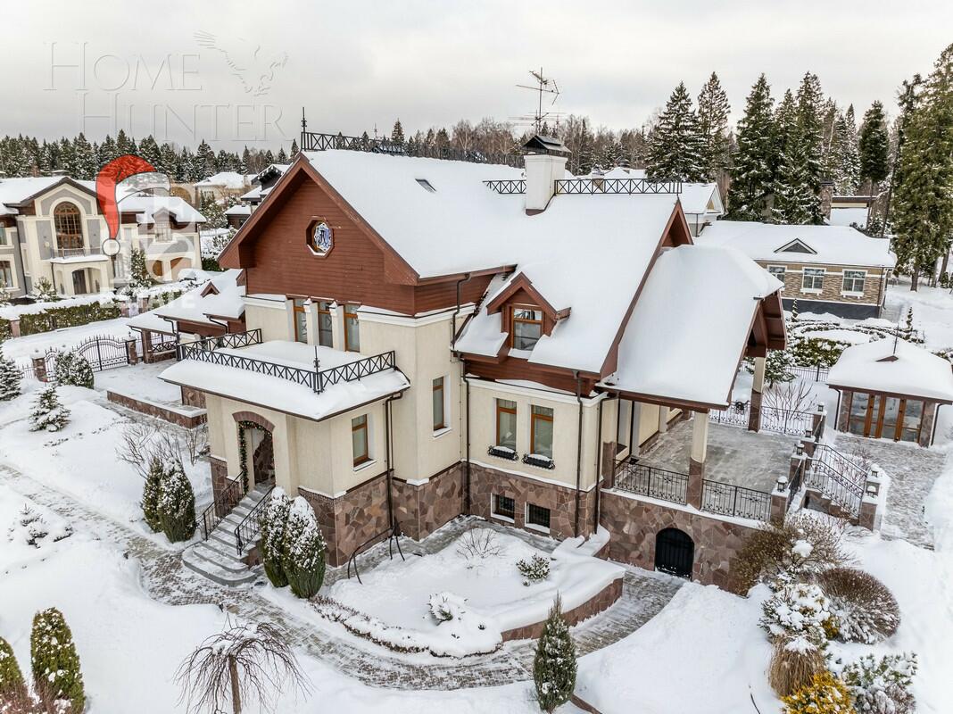 2-этажный коттедж 700 м² с отделкой