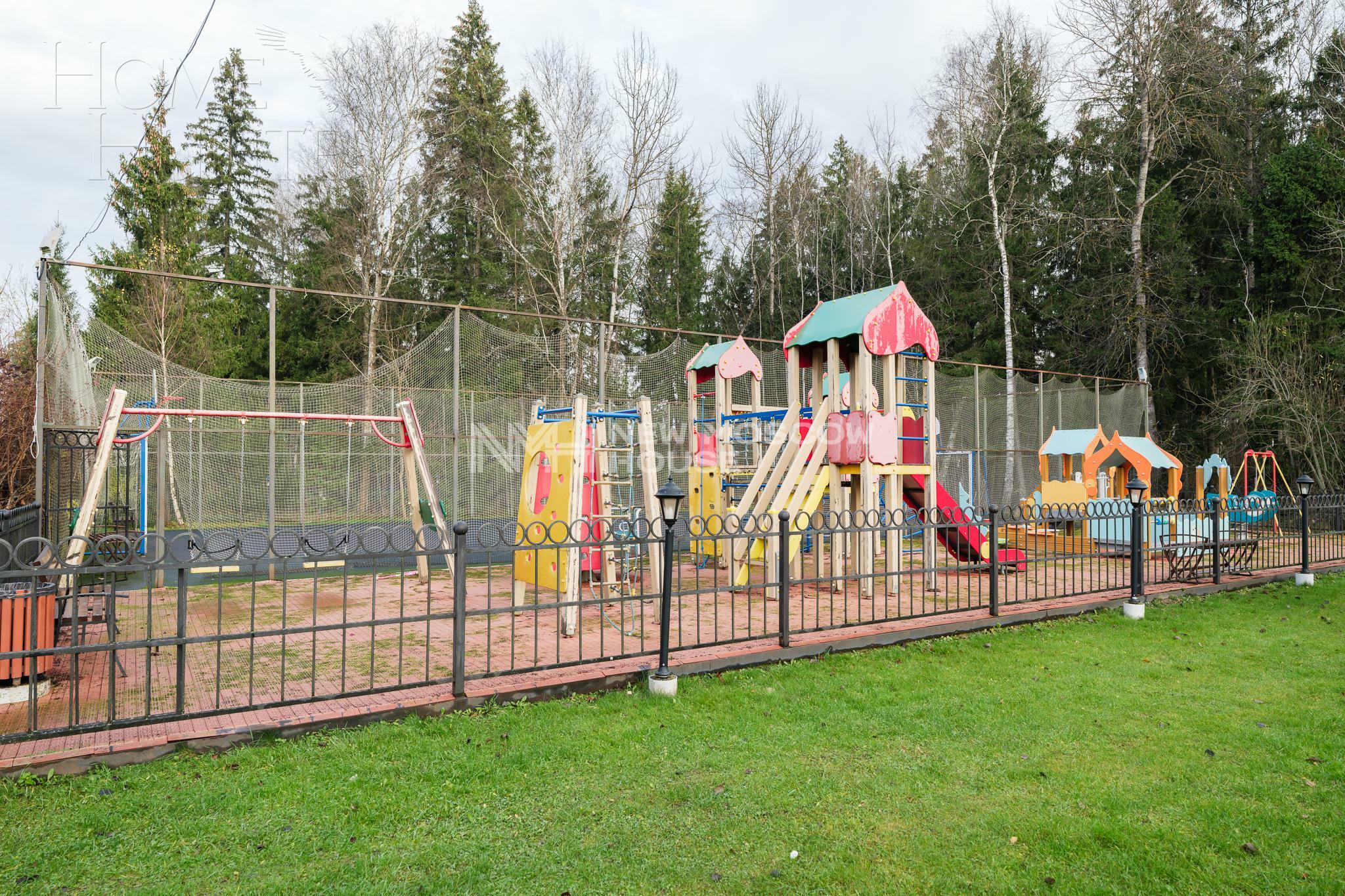 Участок 25 сот. в охраняемом поселке