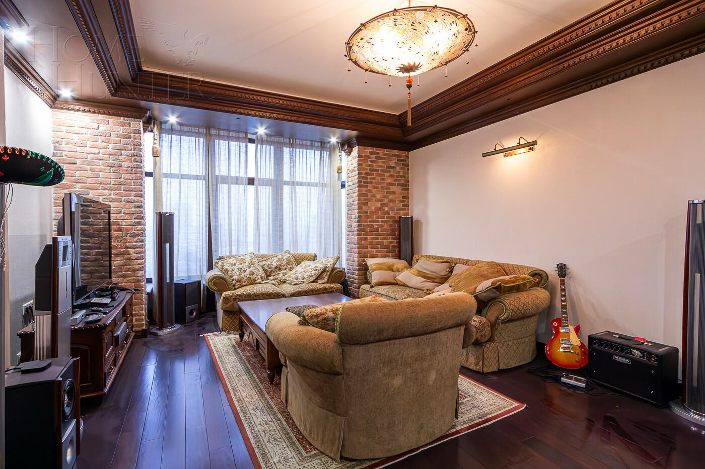 3-КОМН. КВАРТИРА С ОТДЕЛКОЙ 219.5 М² НА 10 ЭТАЖЕ