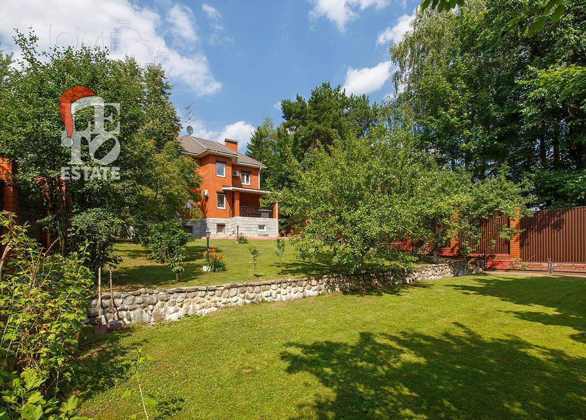 3-этажный коттедж 406 м² с отделкой