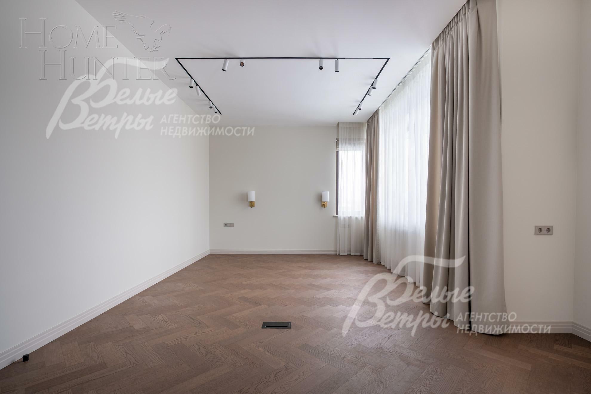 2-этажный коттедж 323 м² с отделкой