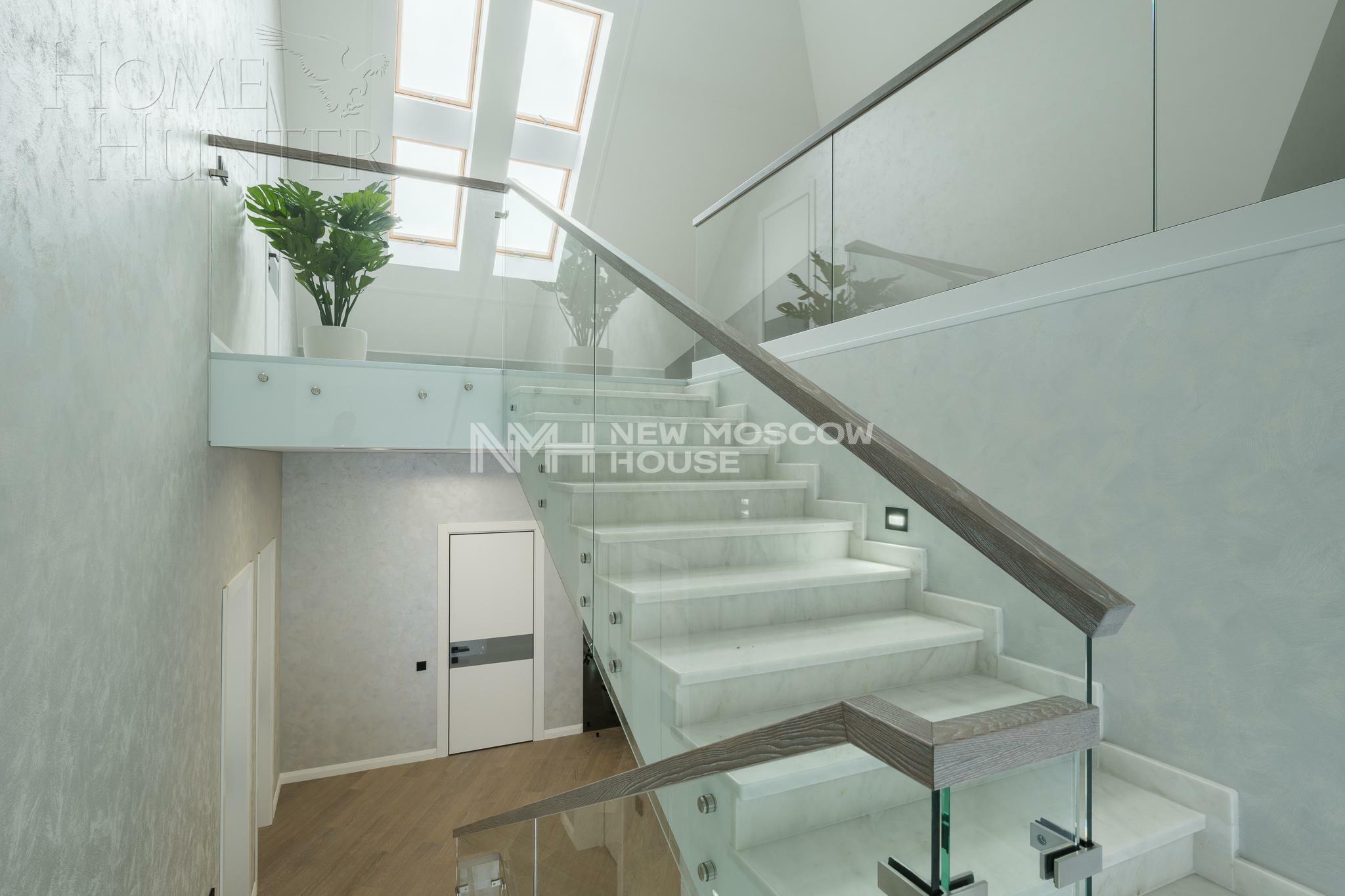 2-этажный коттедж 439 м² с отделкой