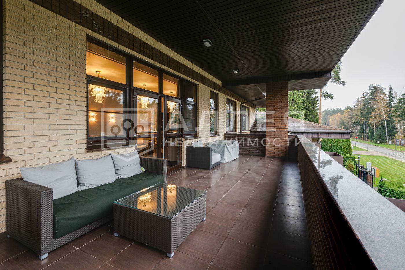 2-этажный коттедж 1 135 м² с отделкой