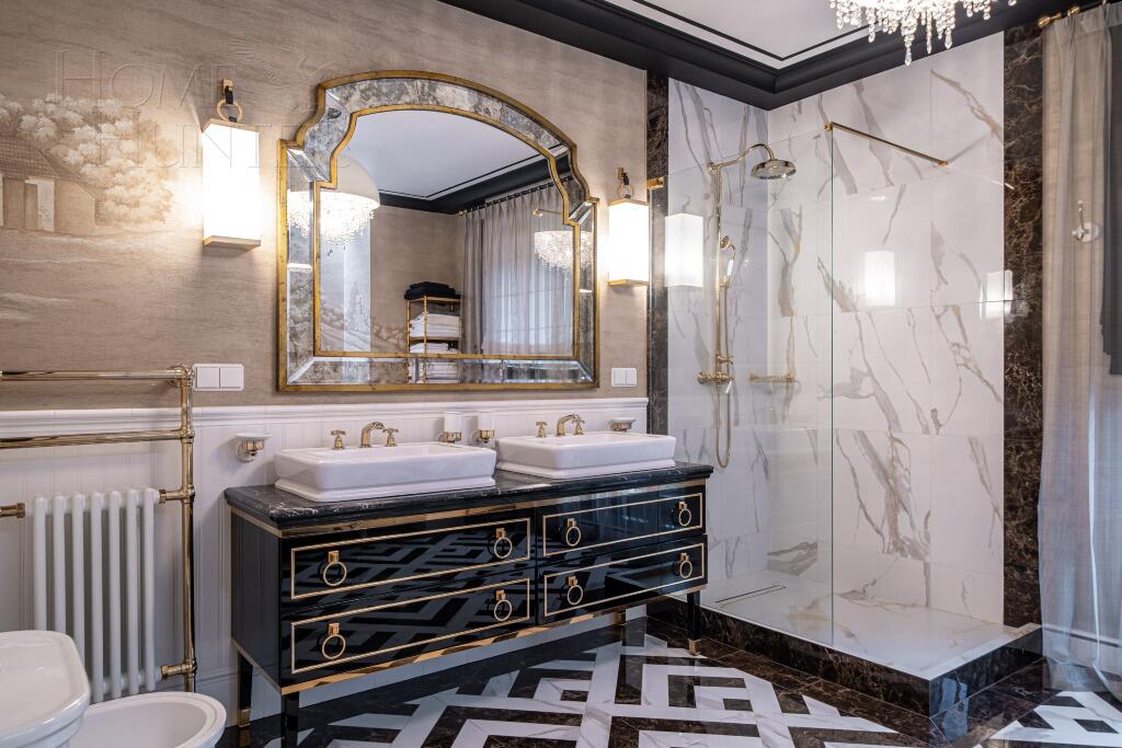 2-этажный коттедж 820 м² с отделкой