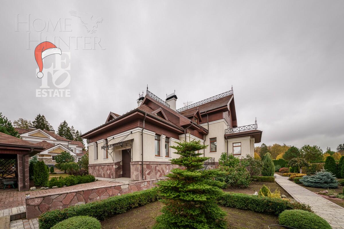 2-этажный коттедж 700 м² с отделкой