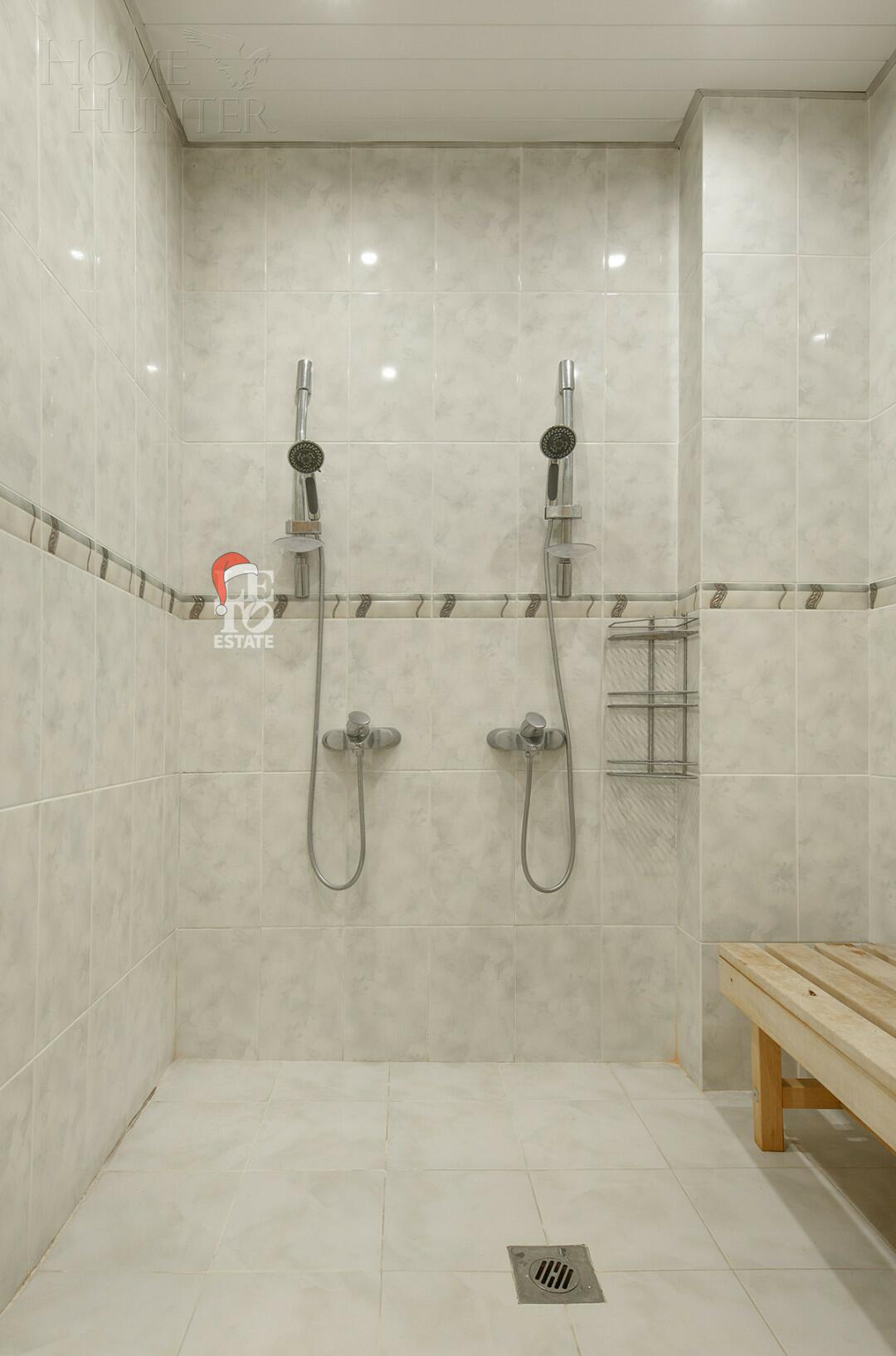 3-этажный коттедж 406 м² с отделкой