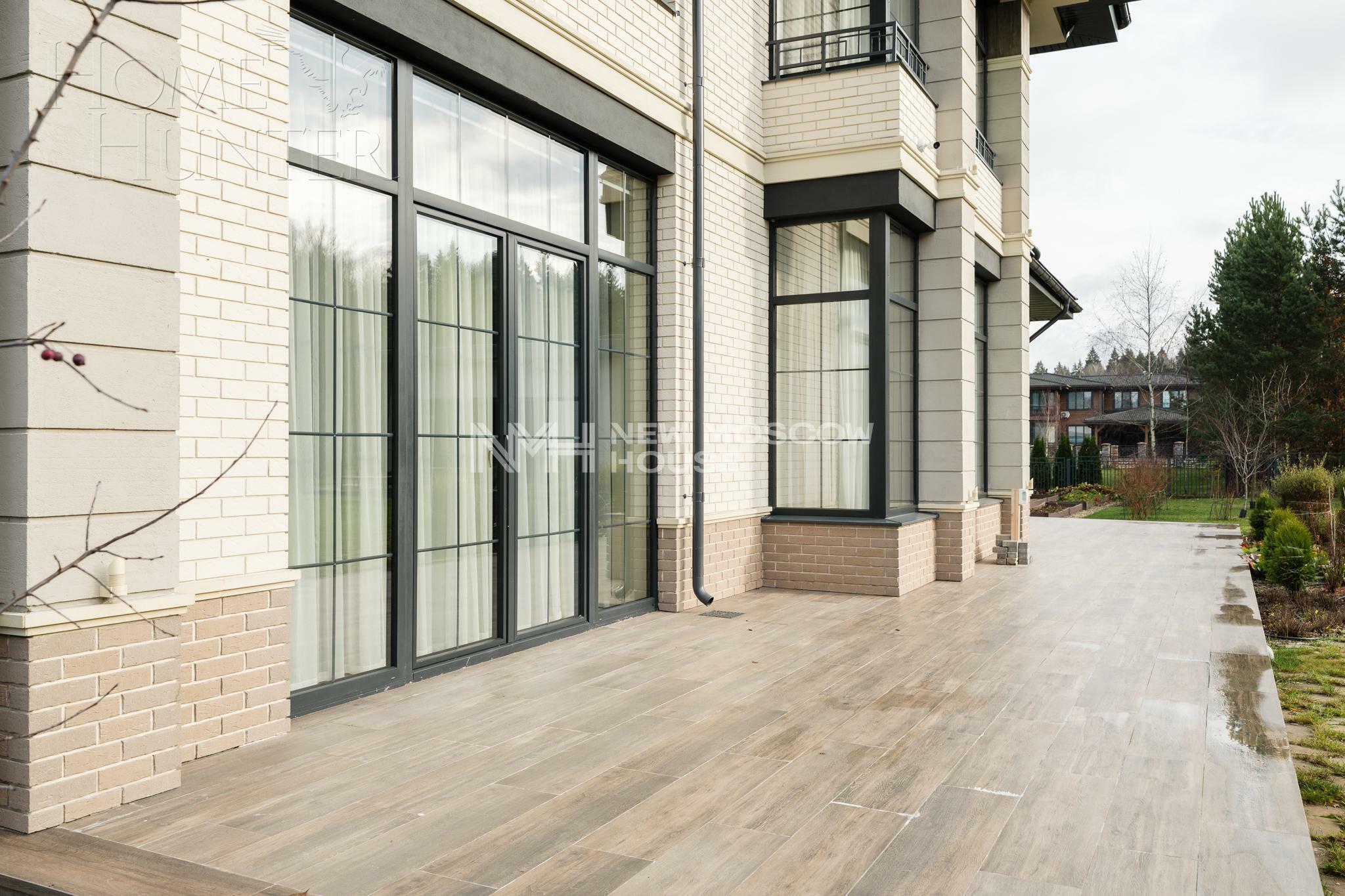 2-этажный коттедж 650 м² с отделкой