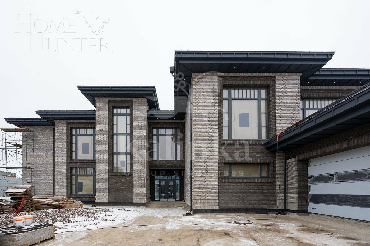 2-этажный коттедж 1 700 м² без отделки