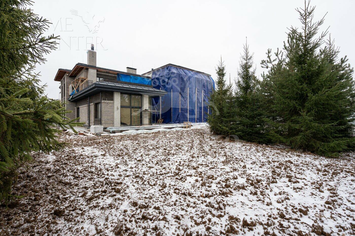 2-этажный коттедж 1 700 м² без отделки