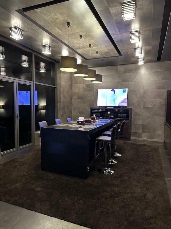 2-этажный коттедж 450 м² с отделкой