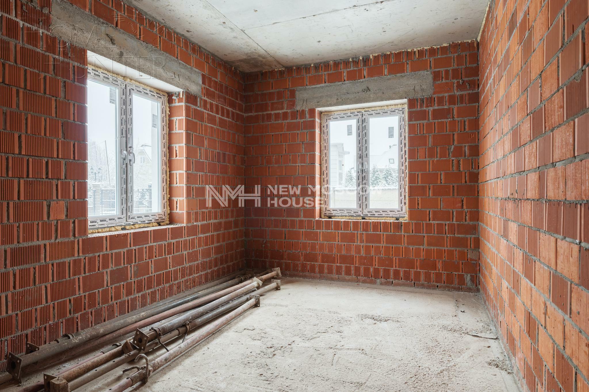 2-этажный коттедж 300 м² без отделки