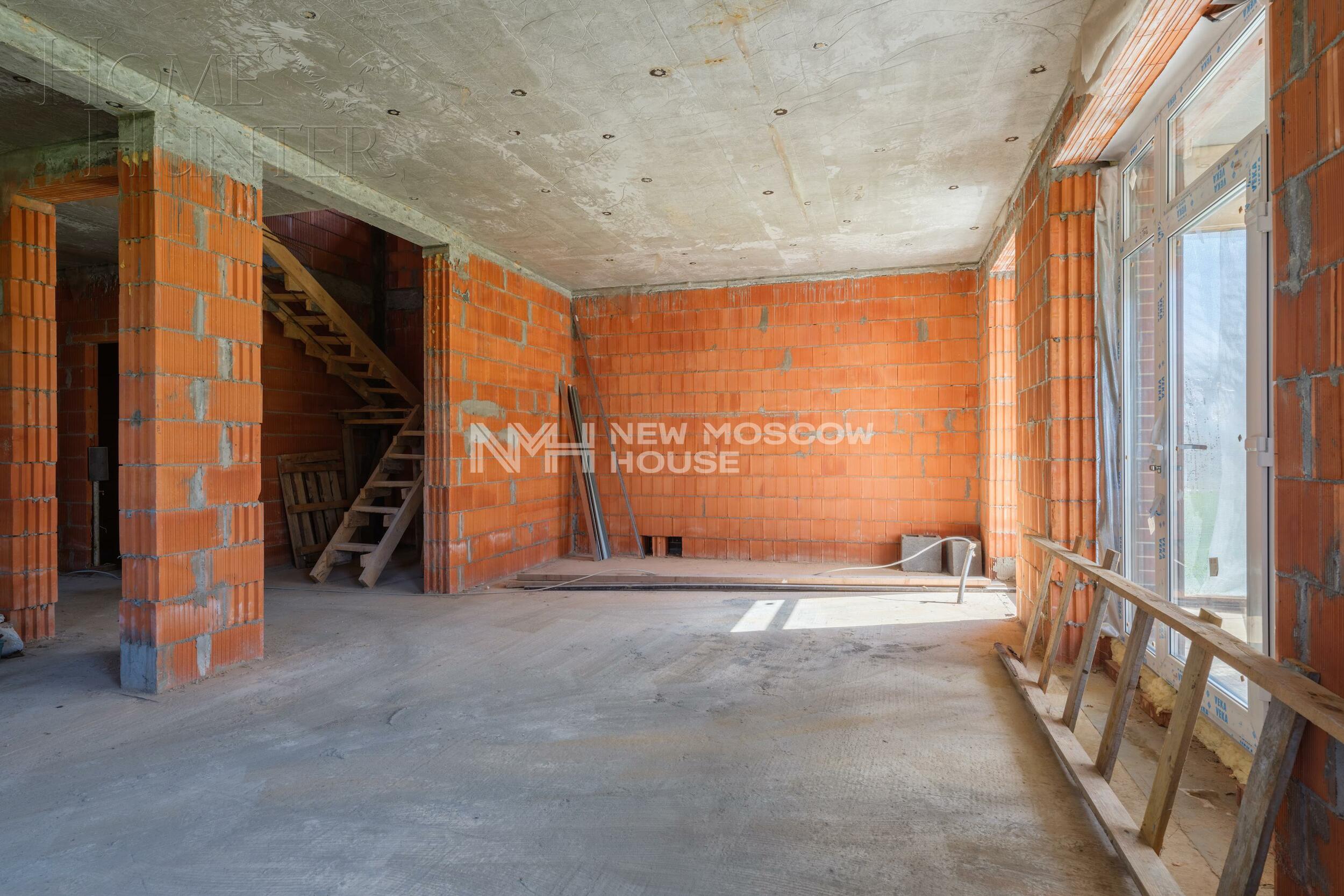 2-этажный коттедж 693 м² без отделки