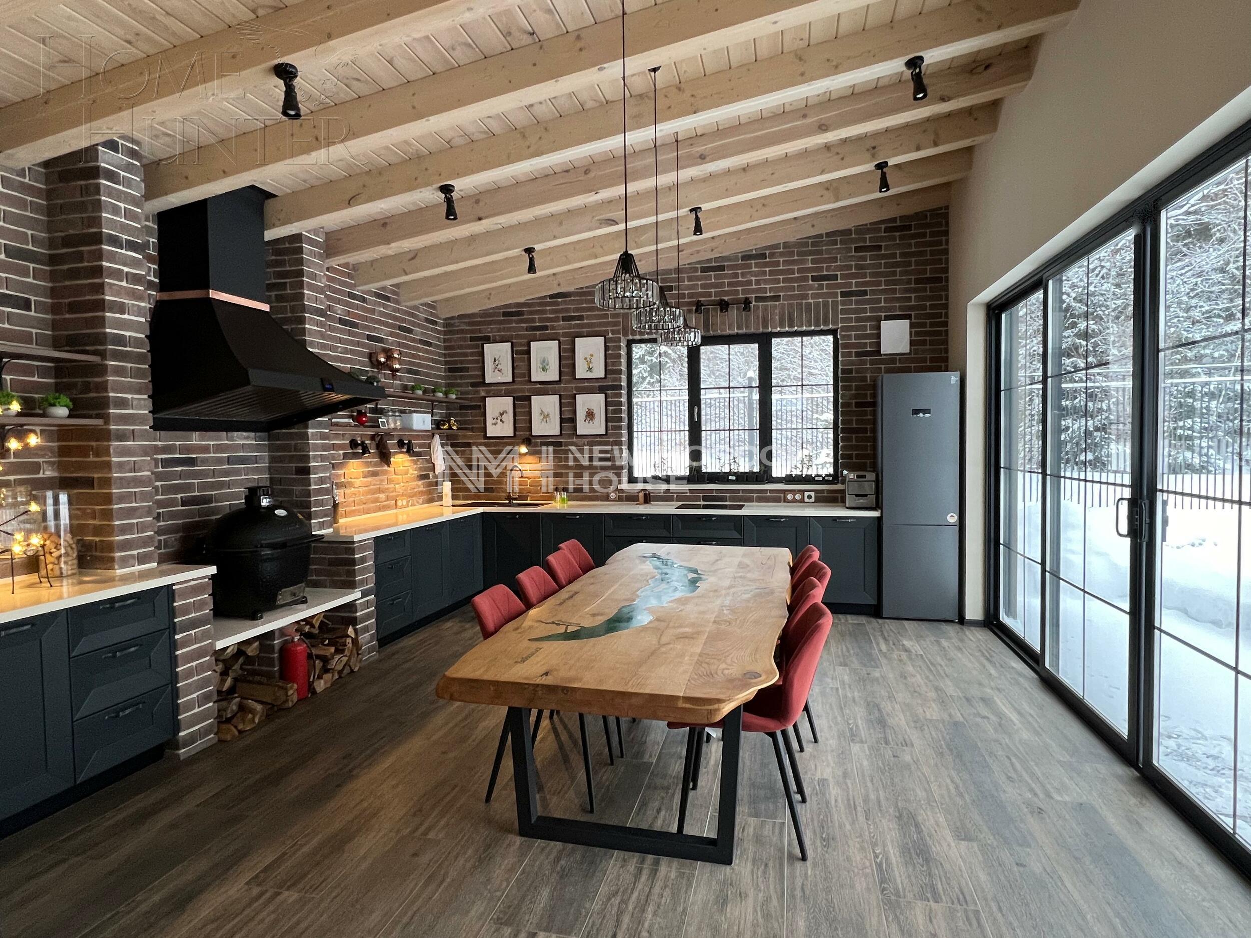 2-этажный коттедж 650 м² с отделкой