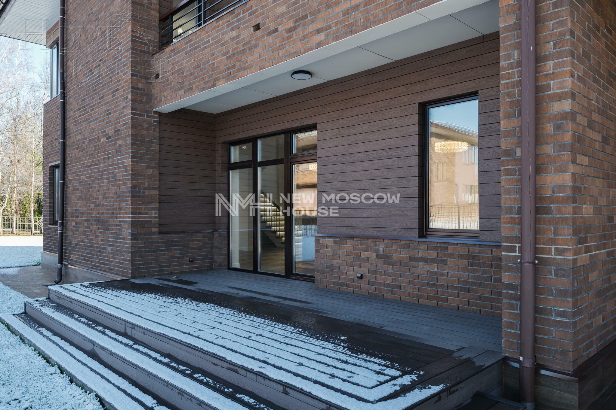 2-этажный коттедж 330 м² с отделкой