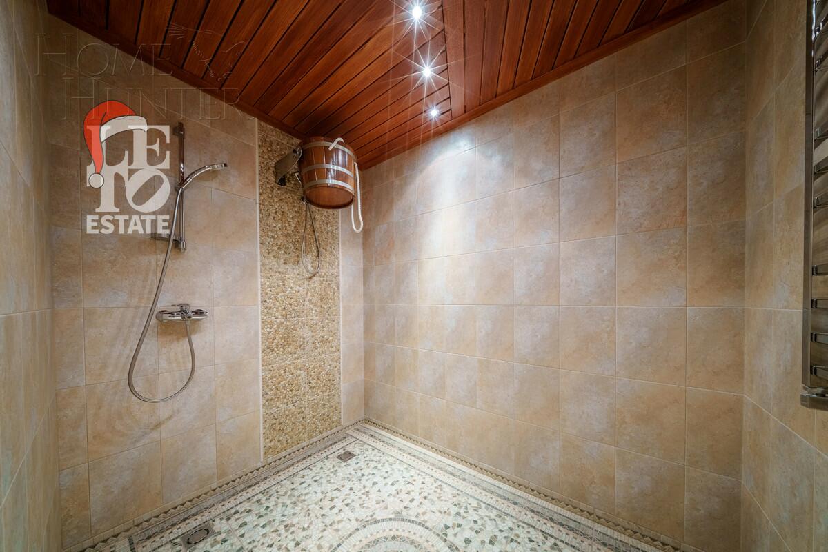 2-этажный коттедж 700 м² с отделкой