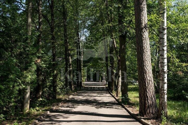 Участок 12 сот. в охраняемом поселке