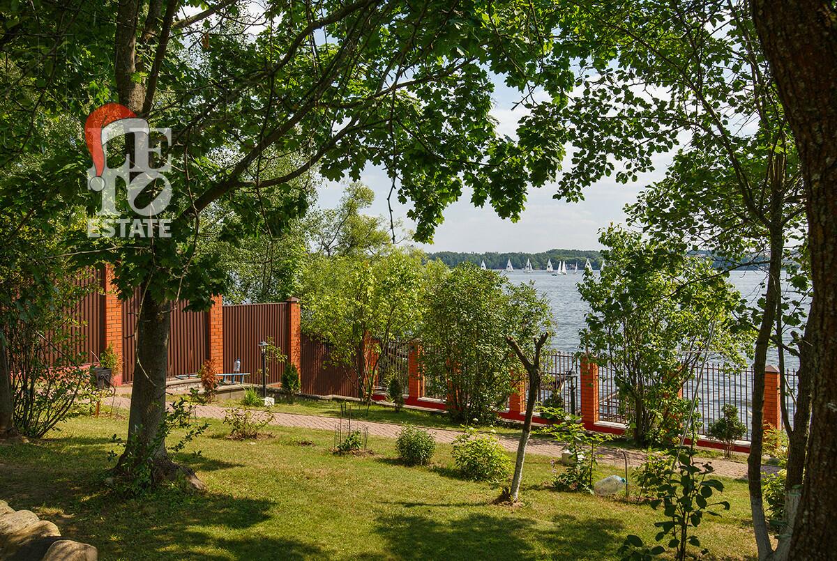 3-этажный коттедж 406 м² с отделкой