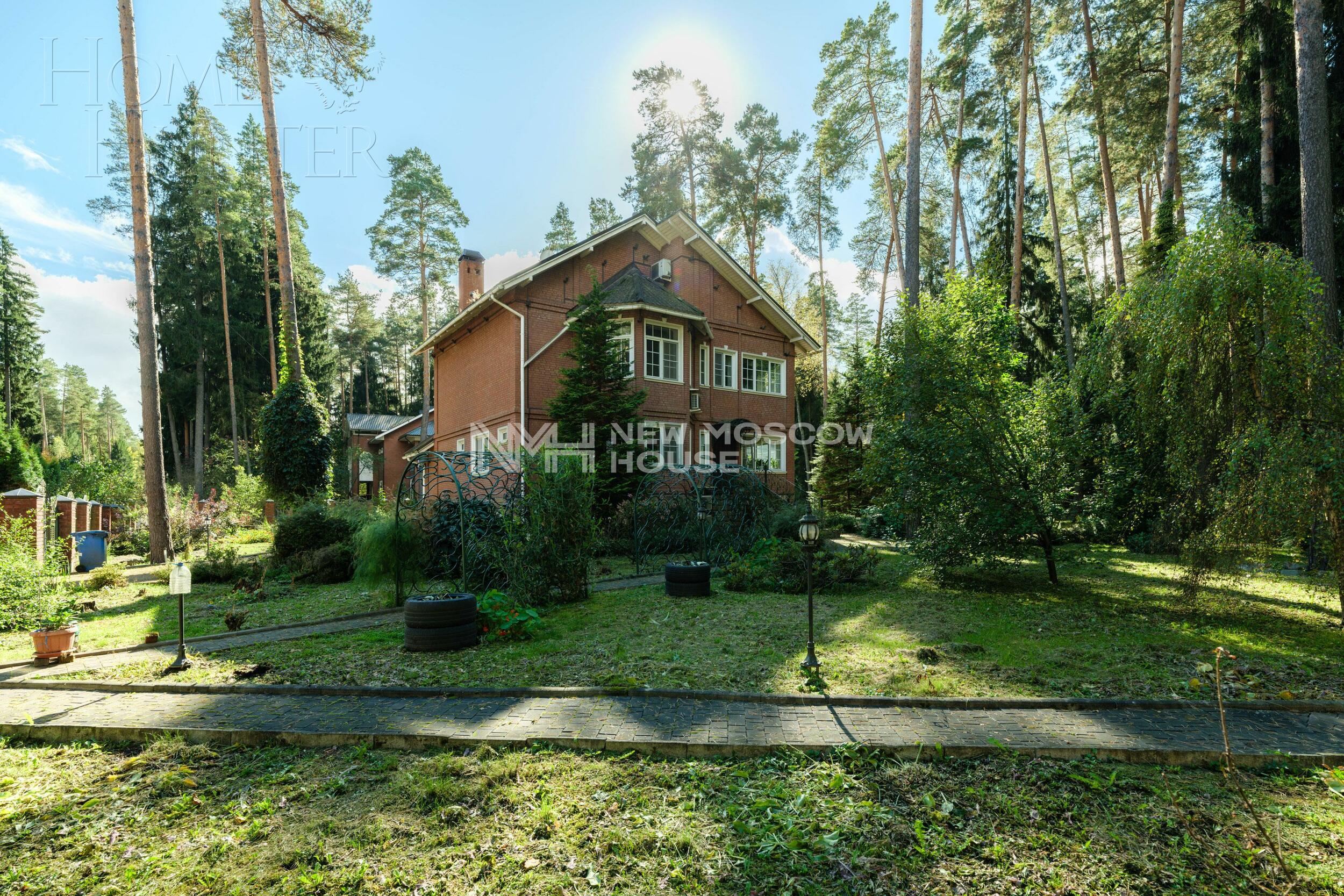 2-этажный коттедж 550 м² с отделкой