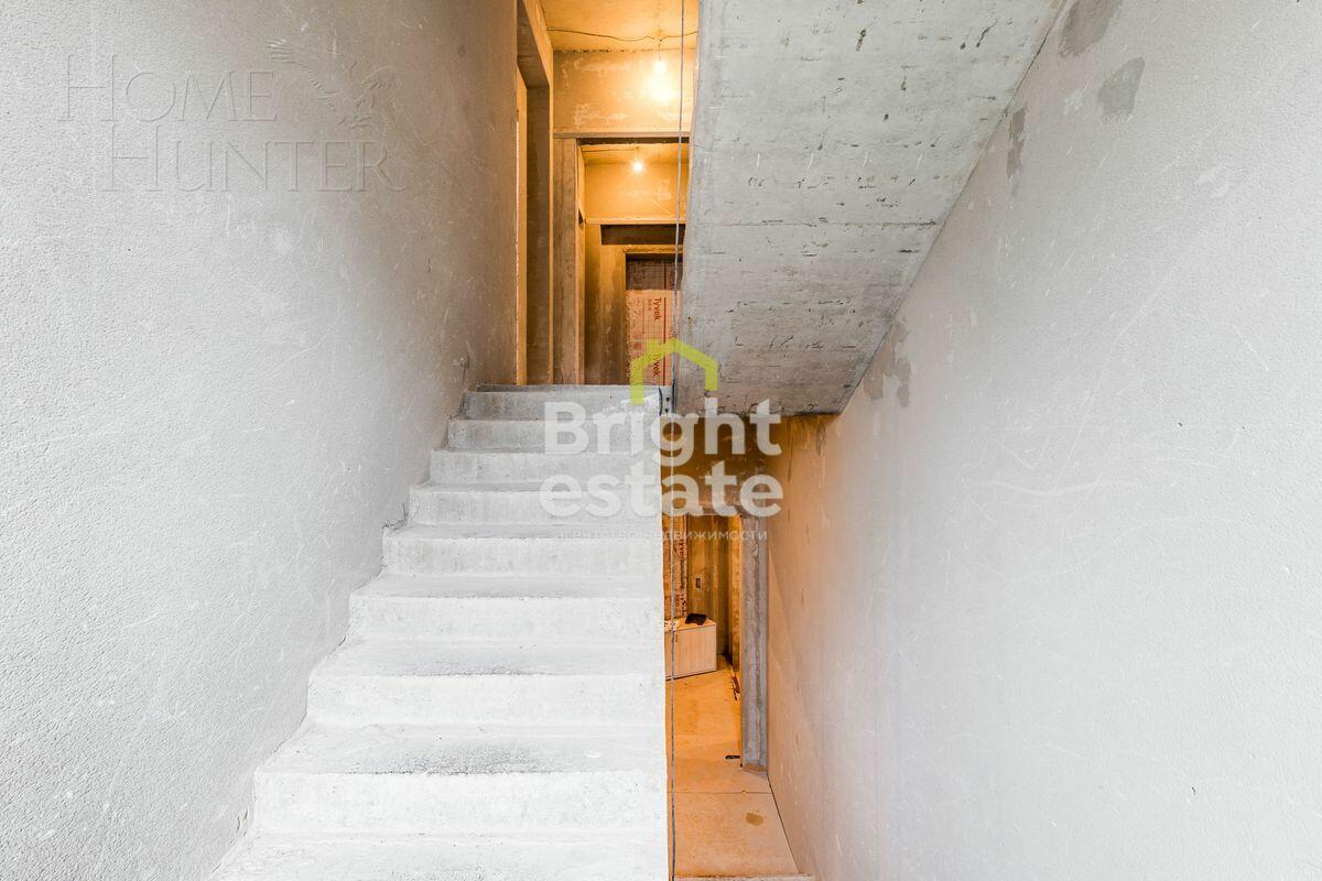 2-этажный коттедж 850 м² без отделки