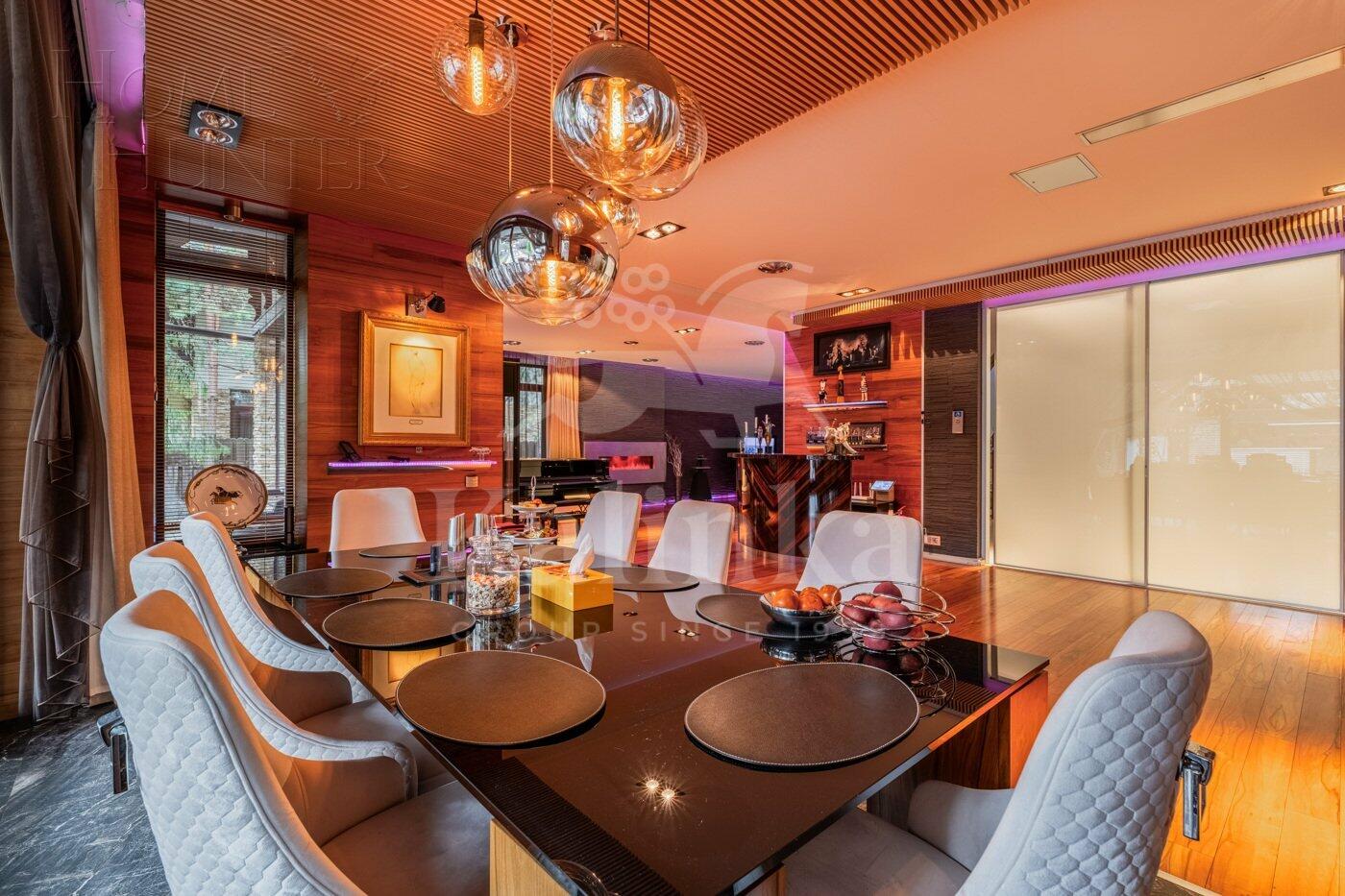 2-этажный коттедж 1 200 м² с отделкой