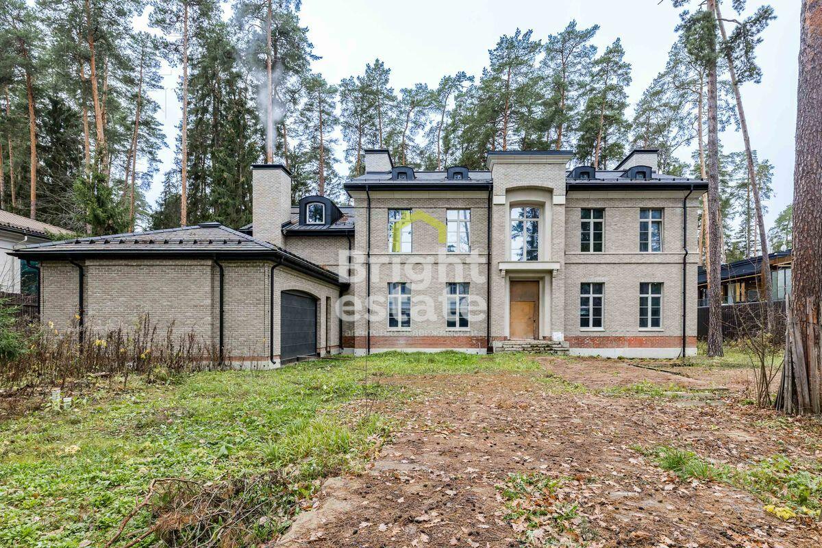 2-этажный коттедж 850 м² без отделки