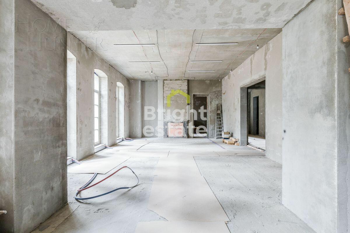 2-этажный коттедж 850 м² без отделки