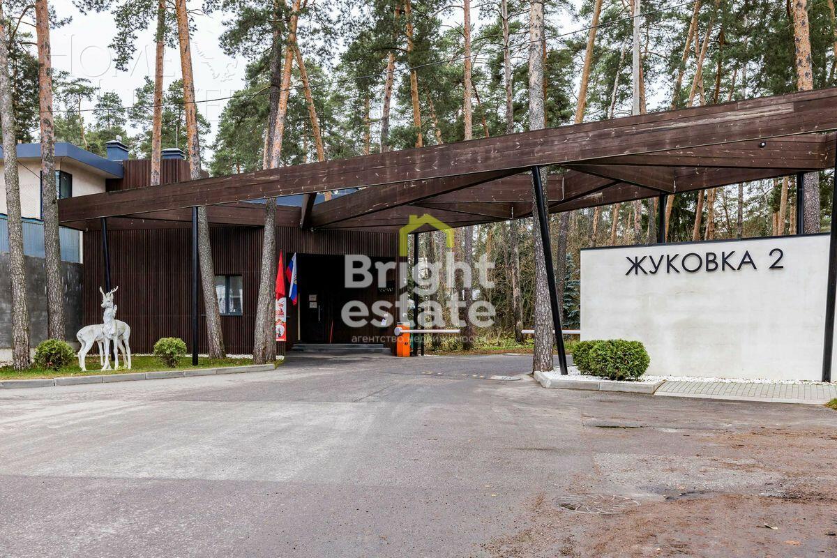 2-этажный коттедж 850 м² без отделки