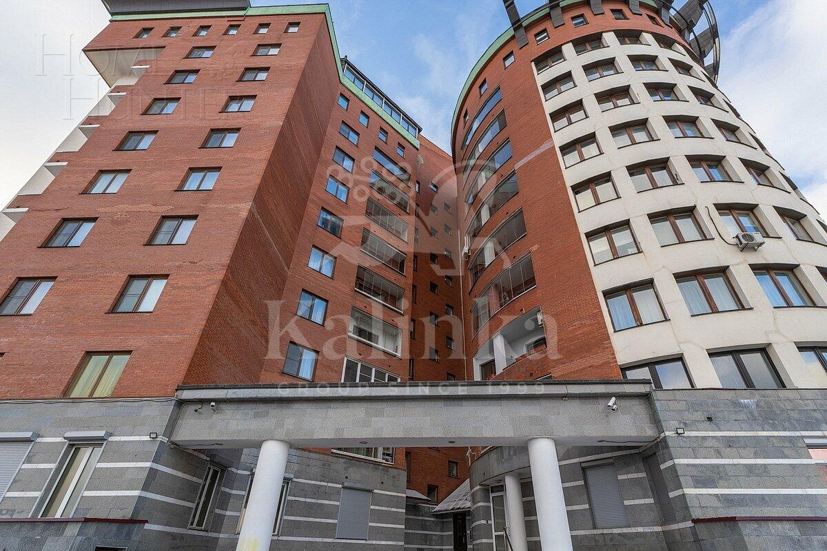 5-КОМН. КВАРТИРА С ОТДЕЛКОЙ 288.8 М² НА 9 ЭТАЖЕ