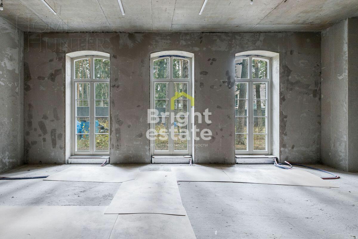 2-этажный коттедж 850 м² без отделки