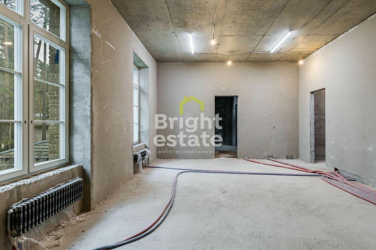 2-этажный коттедж 850 м² без отделки