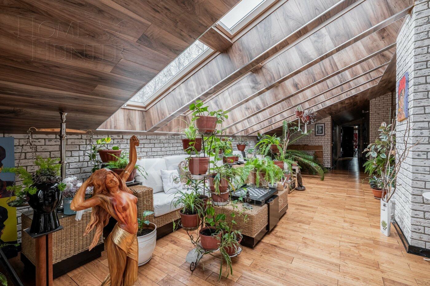 2-этажный коттедж 1 200 м² с отделкой